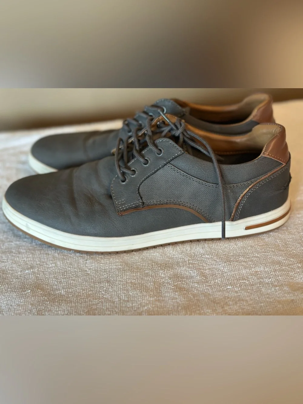 Steve Madden Jalen Men’s Gray Brown Casual Oxford Sneakers Size 9M